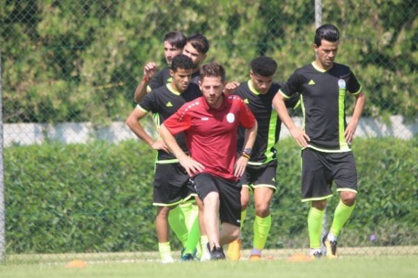 لاعبو الصناعات الكهربائية