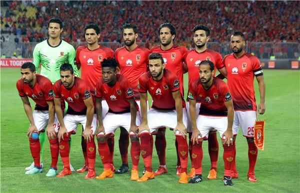 لاعبو الأهلي 