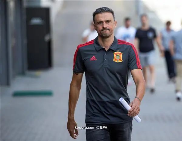 ?i=epa%2fsoccer%2f2018-08%2f2018-08-31%2f2018-08-31-06986444_epa