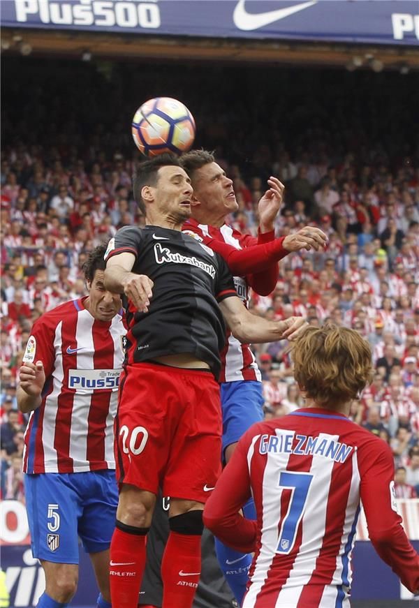 لوكاس مع أتلتيكو