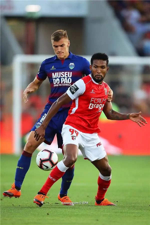 ?i=epa%2fsoccer%2f2018-08%2f2018-08-31%2f2018-08-31-06988143_epa