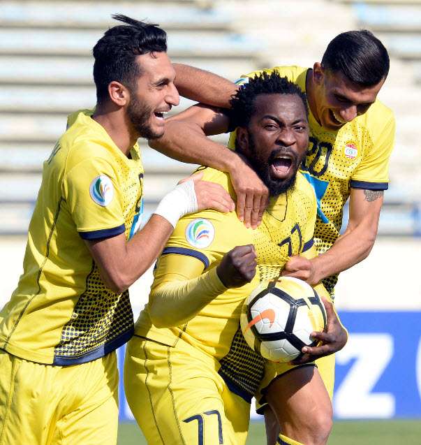 لاعبو العهد 