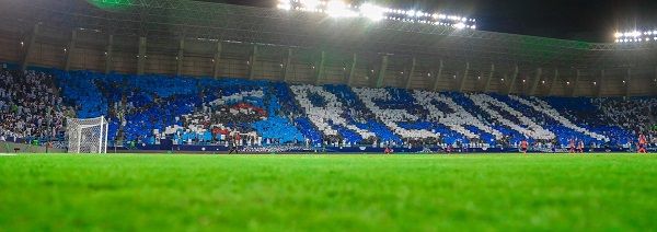 الجمهور في لقاء الهلال والفيحاء