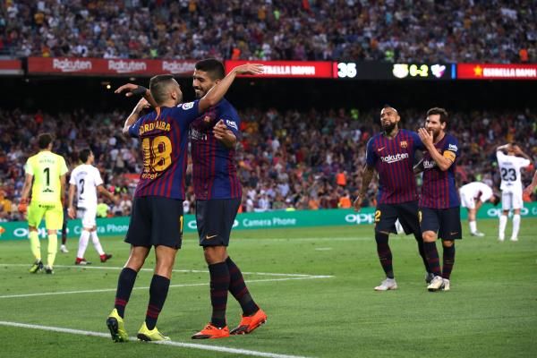 لاعبو برشلونة 