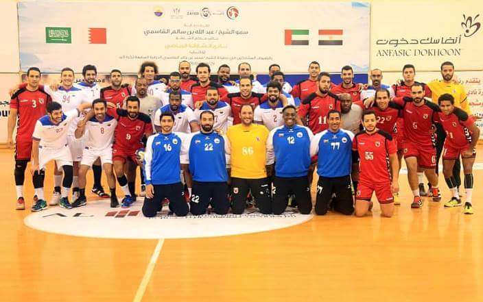 الأهلي والشارقة قبل اللقاء