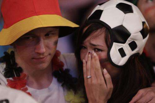 2010-07-07t203412z_01_tob47_rtridsp_3_soccer-world_reuters