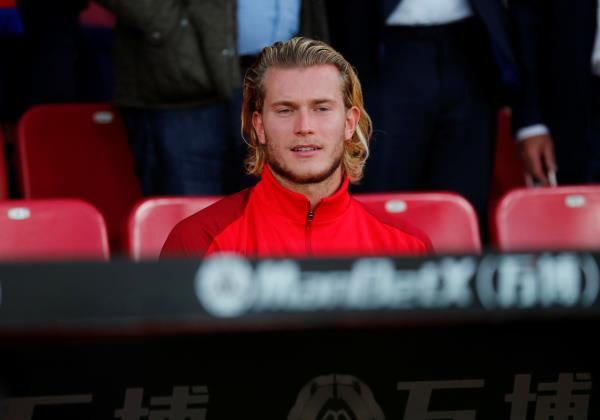 لوريس كاريوس