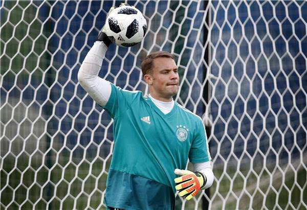 مانويل نوير