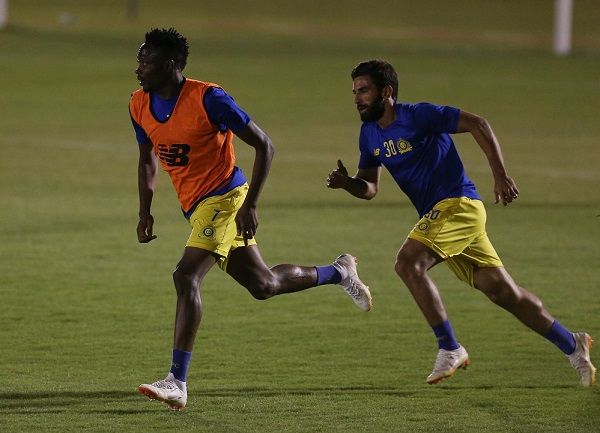 أحمد موسى في تدريبات النصر