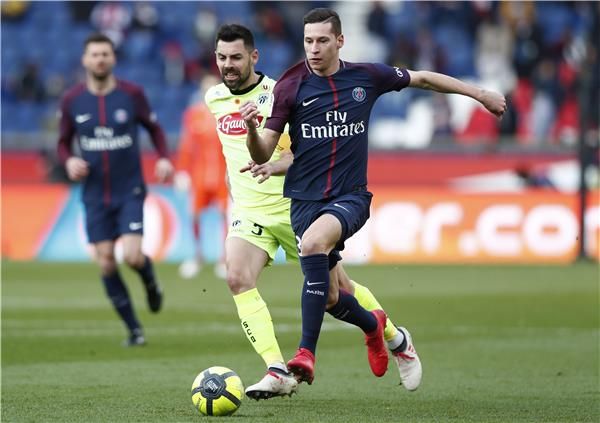 جوليان دراكسلر