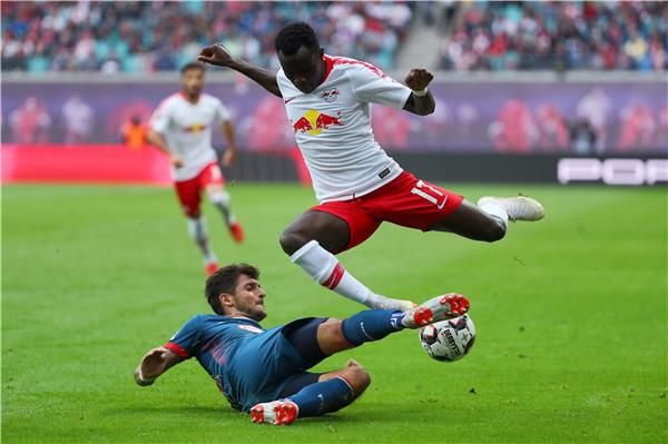 من مباريات الدوري الألماني - أرشيفية