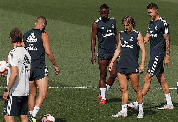 لاعبو الريال