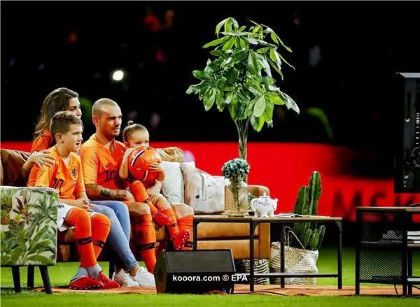 ?i=epa%2fsoccer%2f2018-09%2f2018-09-06%2f2018-09-06-07001964_epa