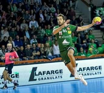 محمد سند لاعب نيم الفرنسي