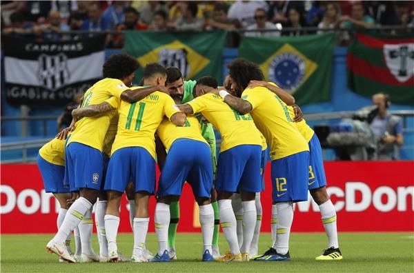 لاعبو منتخب البرازيل