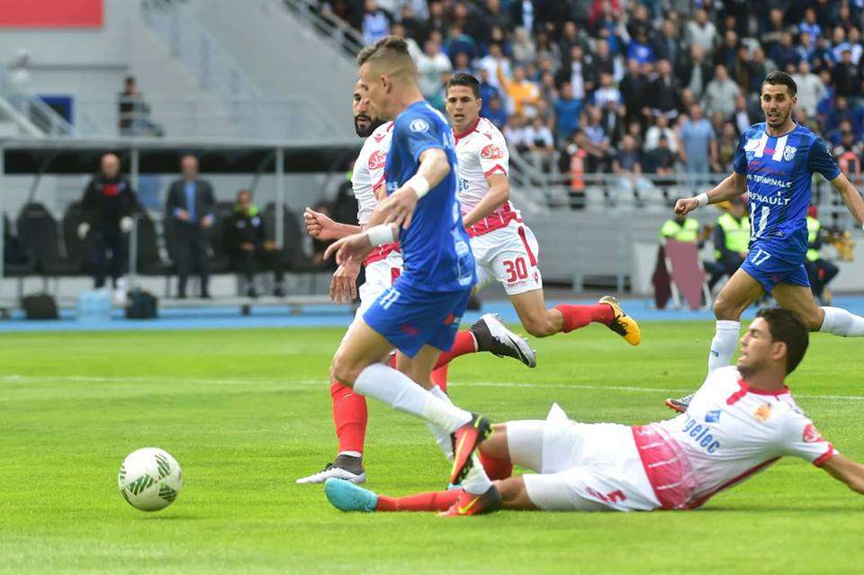 من مباراة سابقة بين الفريقين