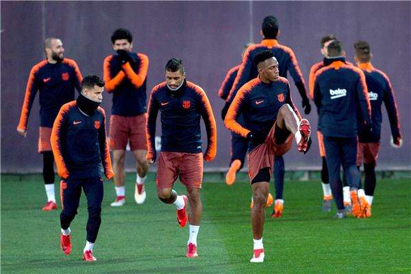 ألينيا في تدريبات برشلونة - أرشيفية