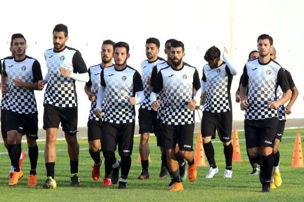 من تدريبات المنتخب الأردني