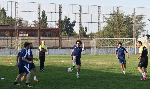 مران منتخب سوريا