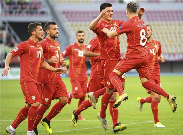 فرحة لاعبي مقدونيا