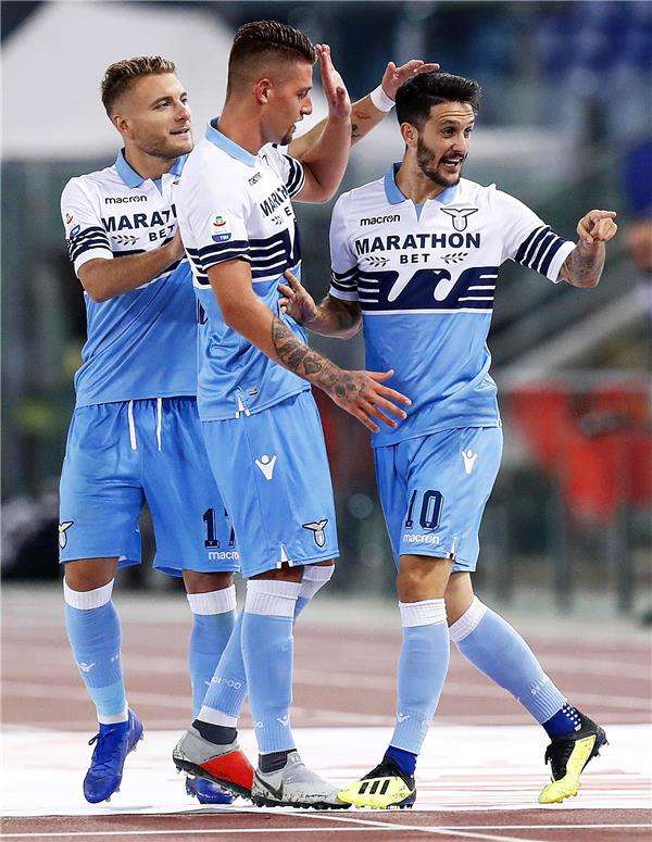 لاعبو لاتسيو