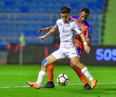 جانب من لقاء سابق بين الفيحاء والشباب