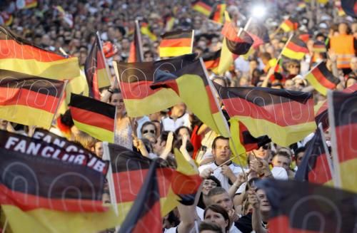 2010-07-10t192054z_01_ad120_rtridsp_3_soccer-world_reuters