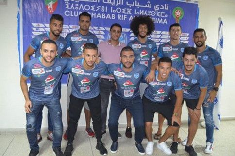 من تقديم اللاعبين