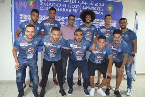 من تقديم اللاعبين