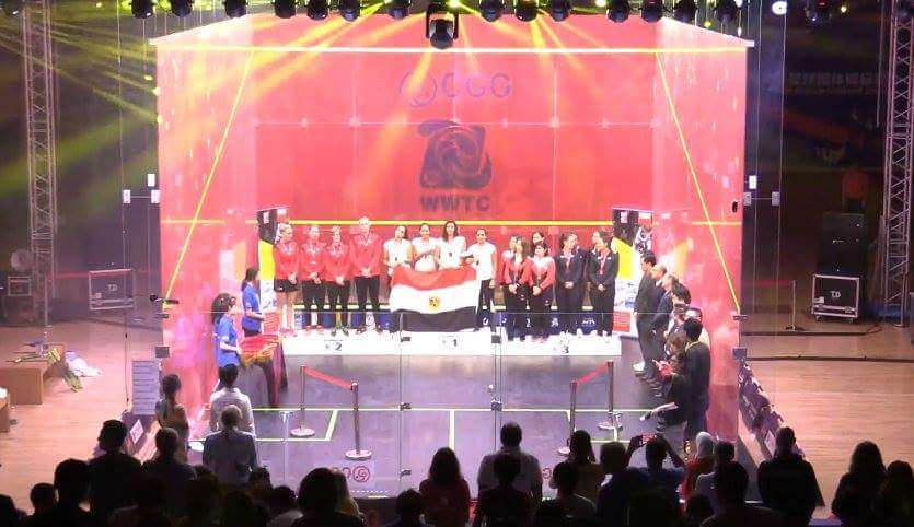 لحظة تتويج المنتخب المصري