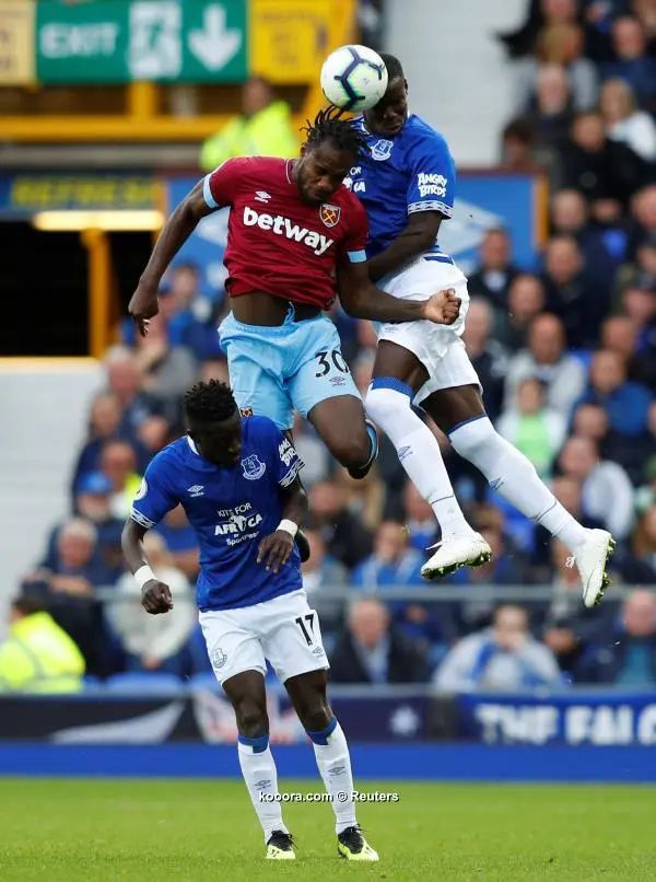 ?i=reuters%2f2018-09-16%2f2018-09-16t163214z_2057269772_rc1334f47b20_rtrmadp_3_soccer-england-eve-whu_reuters
