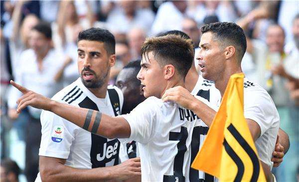 لاعبو يوفنتوس