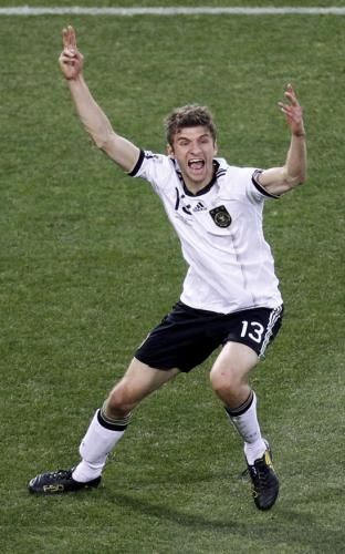 2010-06-27t152730z_01_wca430_rtridsp_3_soccer-world_reuters
