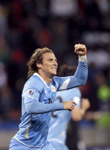 2010-07-10t195951z_01_wcp384_rtridsp_3_soccer-world_reuters