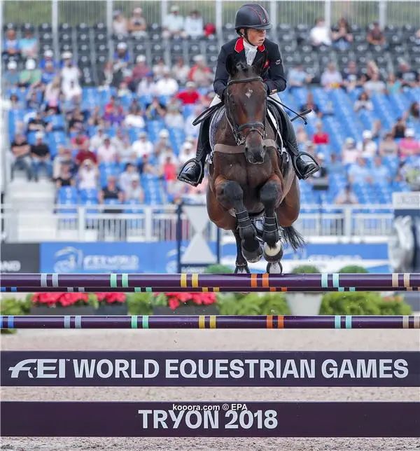 ?i=epa%2fathletics%2f2018-09%2f2018-09-17-07027798_epa