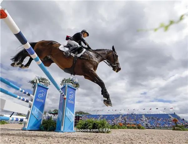 ?i=epa%2fathletics%2f2018-09%2f2018-09-17-07027801_epa