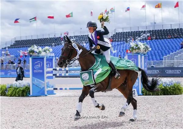 ?i=epa%2fathletics%2f2018-09%2f2018-09-17-07027780_epa