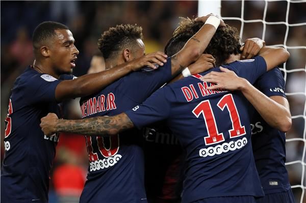 لاعبو باريس سان جيرمان