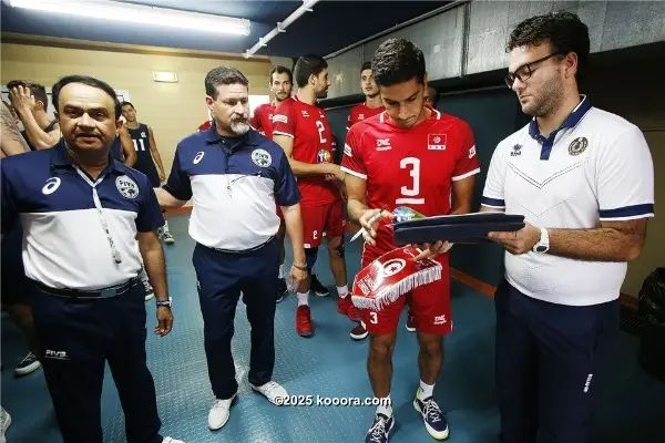 ?i=corr%2f70%2fkoo_70182