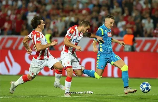 ?i=epa%2fsoccer%2f2018-09%2f2018-09-18%2f2018-09-18-07031114_epa