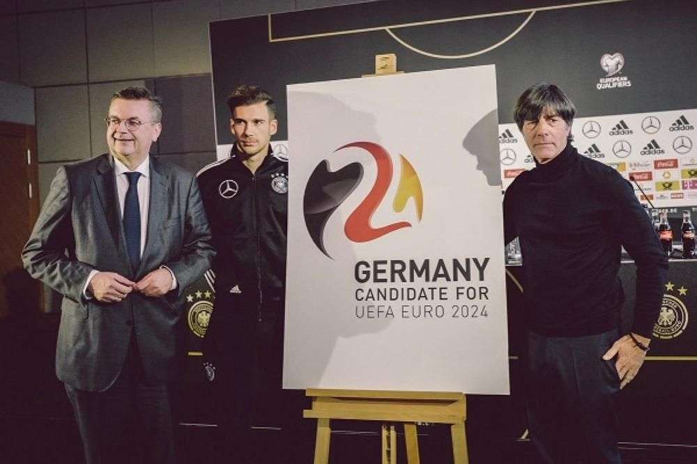 شعار الملف الألماني