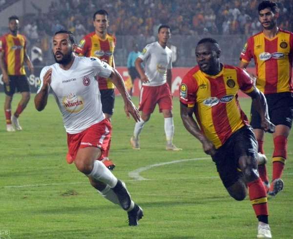 من مباراة الذهاب بين الترجي والنجم