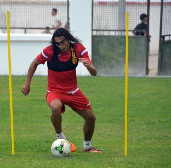 عمرو مرعي خلال التدريبات