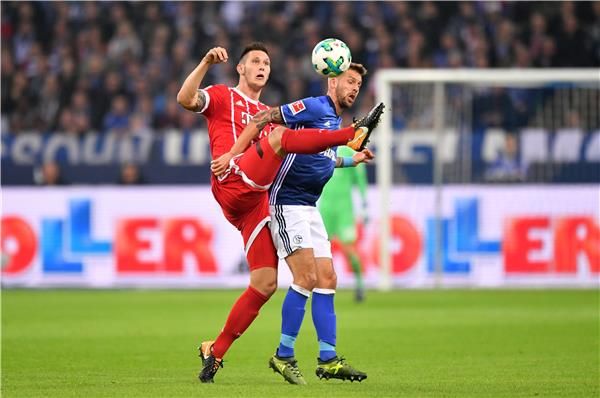 لقاء سابق بين شالكه وبايرن