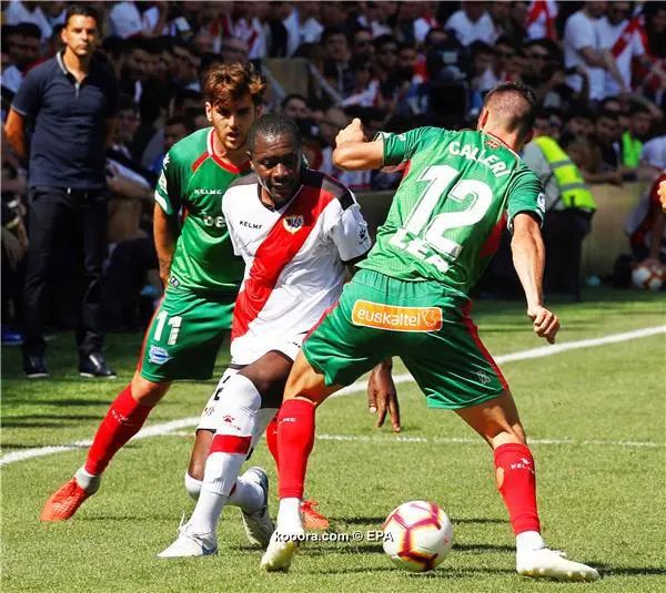 ?i=epa%2fsoccer%2f2018-09%2f2018-09-22%2f2018-09-22-07038880_epa