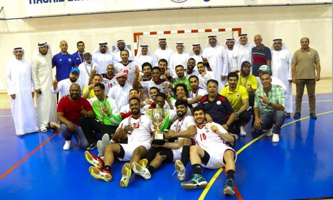 جانب من التتويج