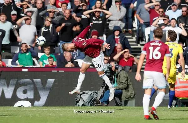 ?i=reuters%2f2018-09-23%2f2018-09-23t140809z_1875400205_rc19552c8eb0_rtrmadp_3_soccer-england-whu-che_reuters