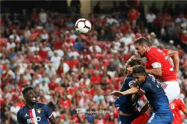 ?i=epa%2fsoccer%2f2018-09%2f2018-09-23%2f2018-09-23-07042105_epa