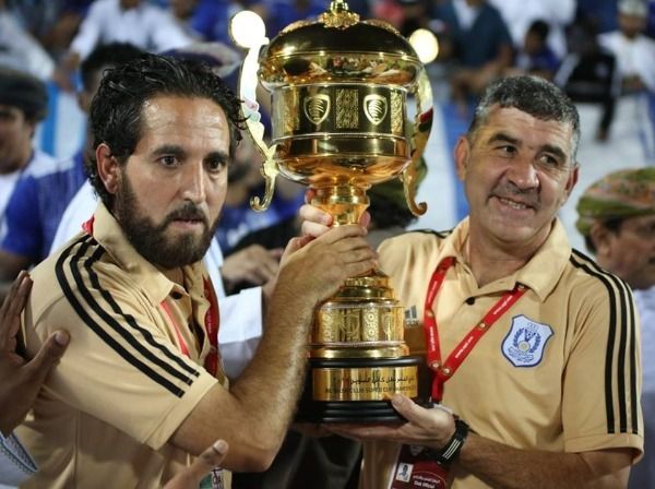 عماد خانكان