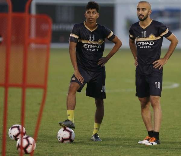 من مران الفريق علي ملعب الملز 